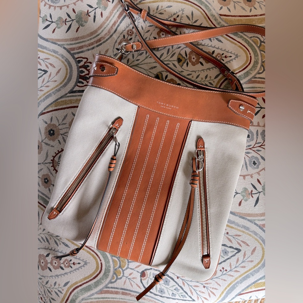 🍒Tory Burch Canvas Moto Swingpack Crossbody